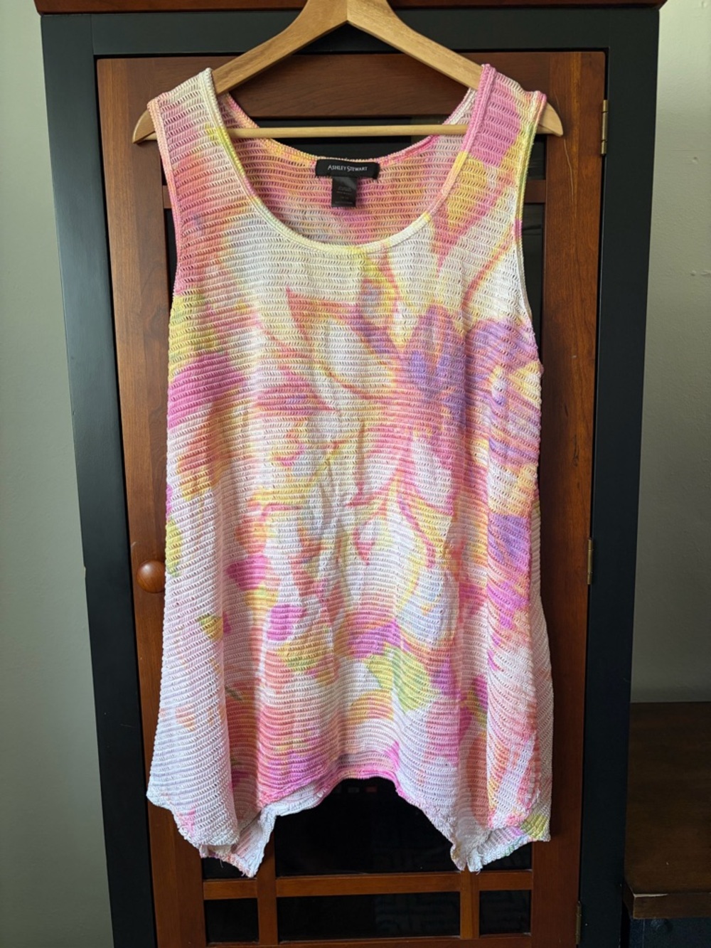 Ashley Stewart Pink Yellow Lavender Crochet Tank